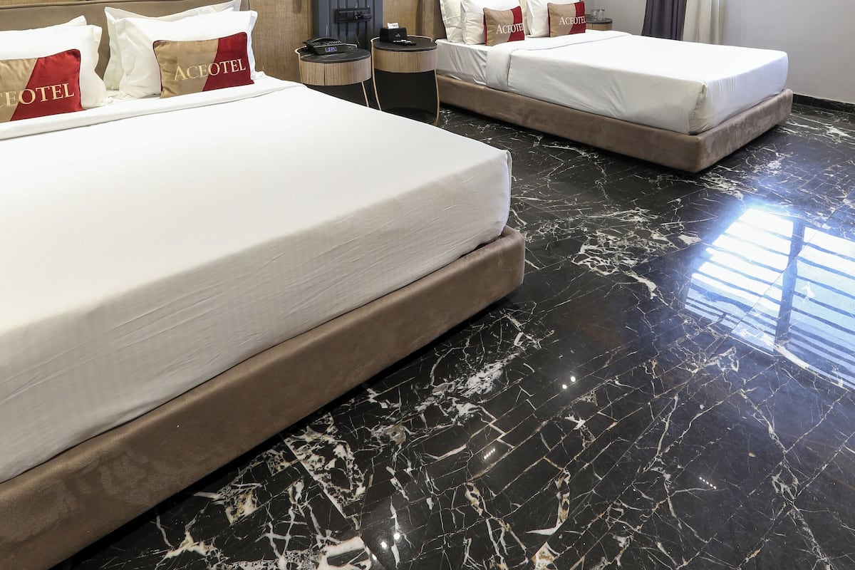 Family Suite | 1 bedroom, in-room safe, desk, free WiFi