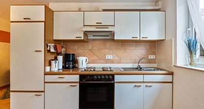 Ferienwohnung "Im Holzhaus" mit privater Terrasse und WLAN