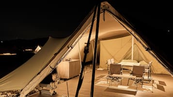 2 bedrooms, in-room safe, free WiFi, bed sheets