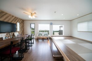Villa | 1 bedroom, free WiFi, bed sheets - Shirahama Yamate Rent Villa F-69 (Shirahama)