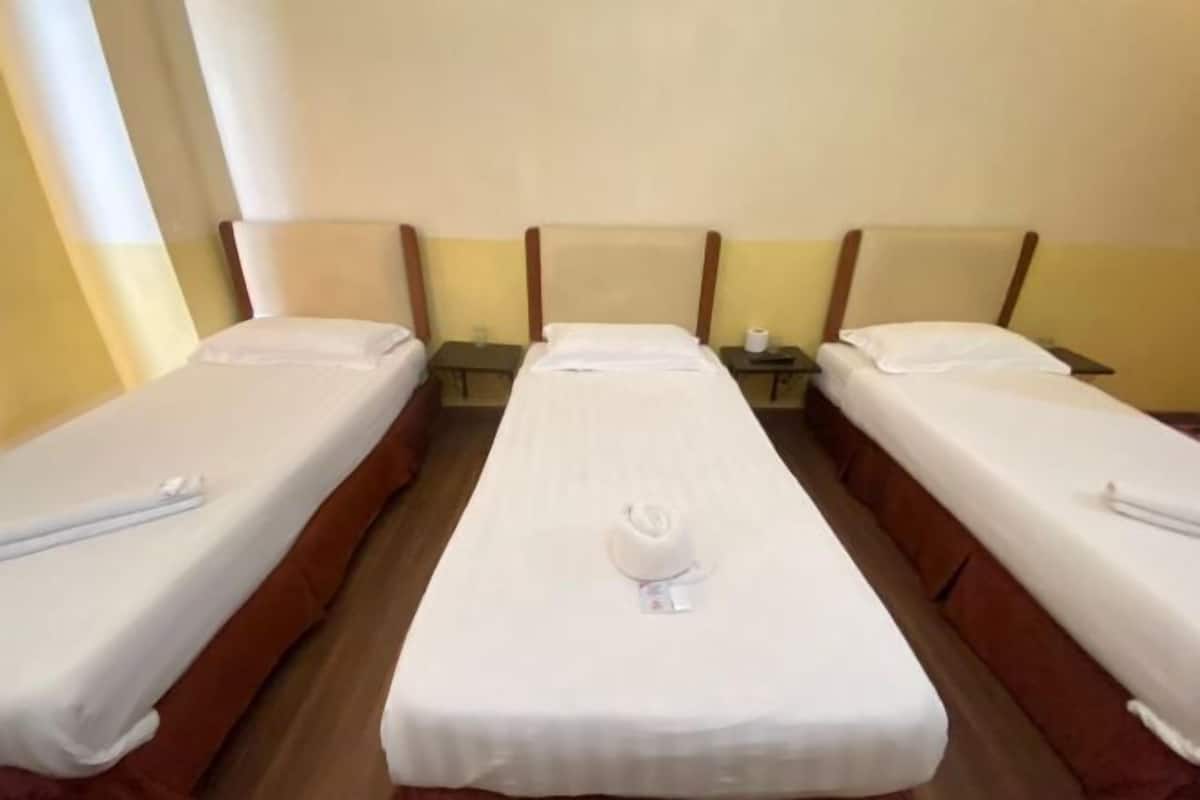 1 bedroom, desk, iron/ironing board, free WiFi