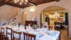 Villa | 4 bedrooms - Villa Isotta 8 4 Emma Villas (Civitanova Marche)