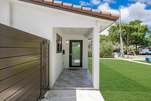 3 bedrooms, Internet - Dania Beach Unit 1 in Dania Beach (Dania Beach)