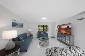 3 bedrooms, Internet - Dania Beach Unit 1 in Dania Beach (Dania Beach)