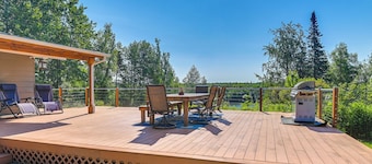 Spacious Kenai Vacation Rental w/ Lake Access!