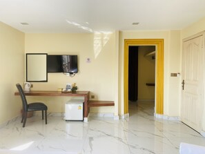 Sängtillbehör av högsta kvalitet, memory foam-madrasser och skrivbord