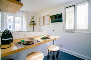 تناول الطعام