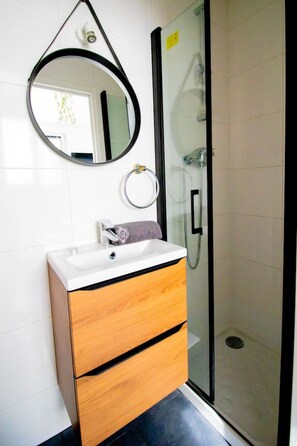 مجففات شعر، مناشف