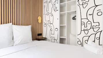 1 slaapkamer, een strijkplank/strijkijzer, reisbedje, wifi