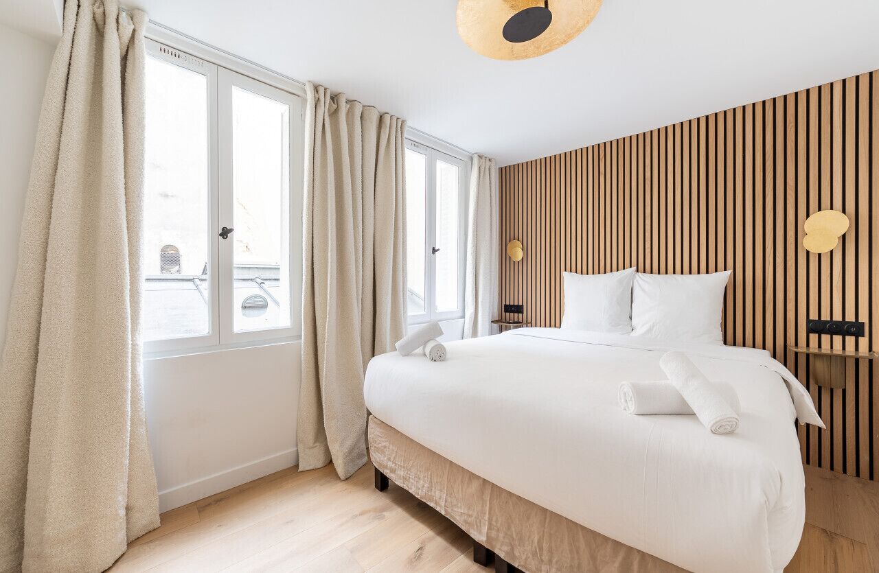 1 chambre, fer et planche à repasser, lit parapluie, Wi-Fi