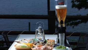Dinner served, barbecue, ocean views