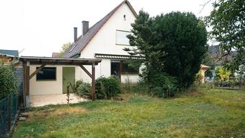 Rumah, 3 kamar tidur, Boleh Merokok, teras | Eksterior