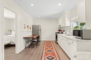 Apartment | 1 bedroom, Internet