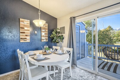 中好日投资酒店