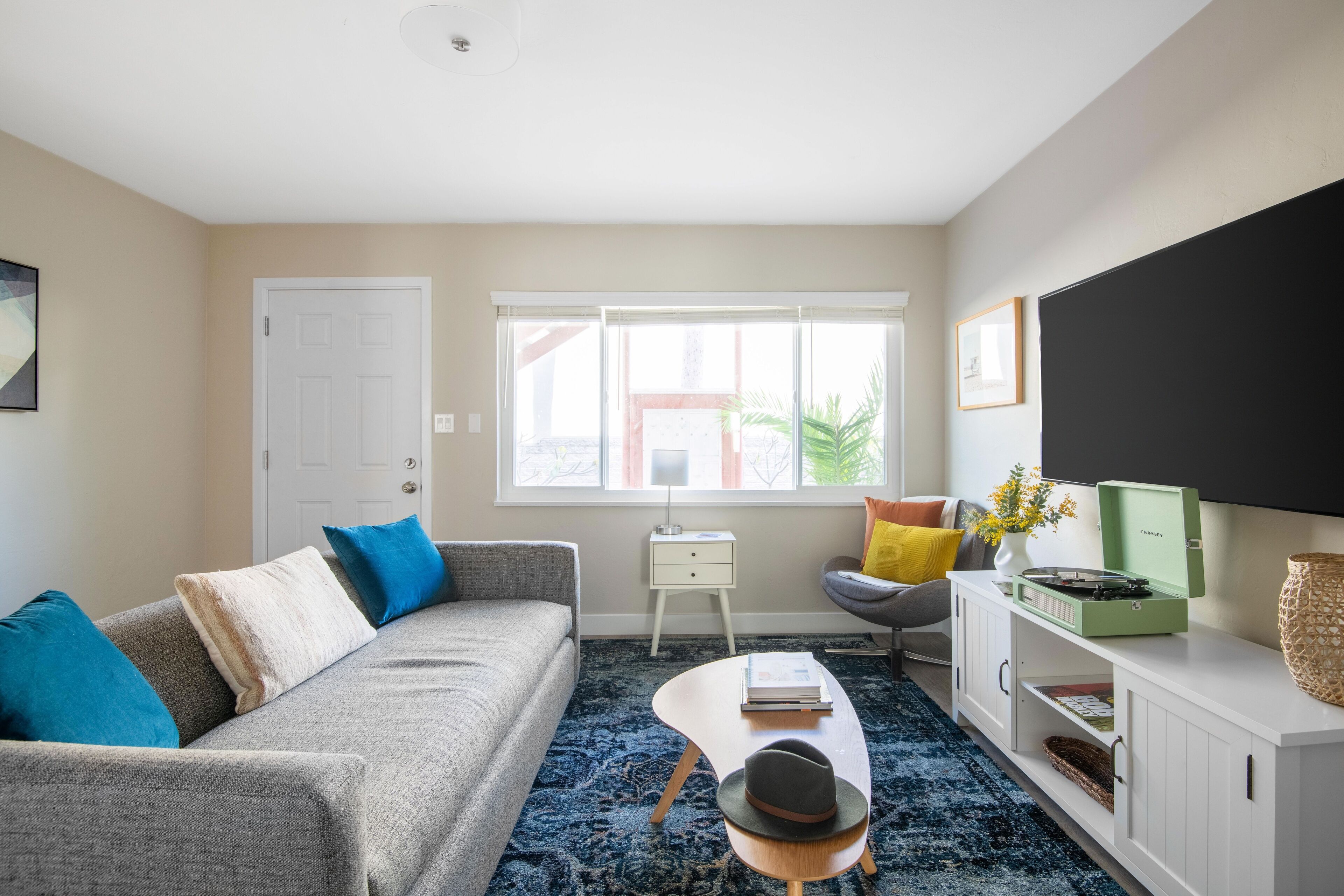 Seashore Buyout by AvantStay | Sleeps 21, 7 Spaces