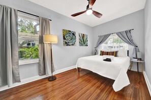 Villa | 3 bedrooms - 2 Cottage Oasis in Lake Worth (Lake Worth)