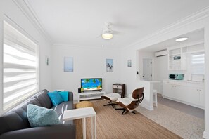 Villa | 1 bedroom, Internet - Coastal Cabana in Lake Worth (Lake Worth)