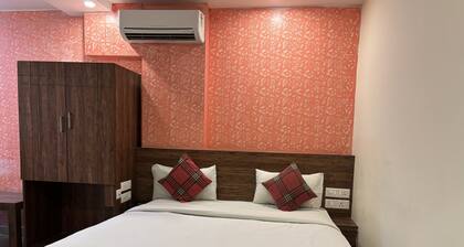 Nestled in Serene locale, offers an intimate retreat with personalized service.