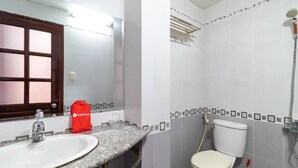 Kamar Standar | Kamar mandi