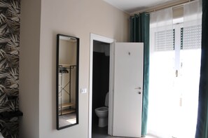 Room 4