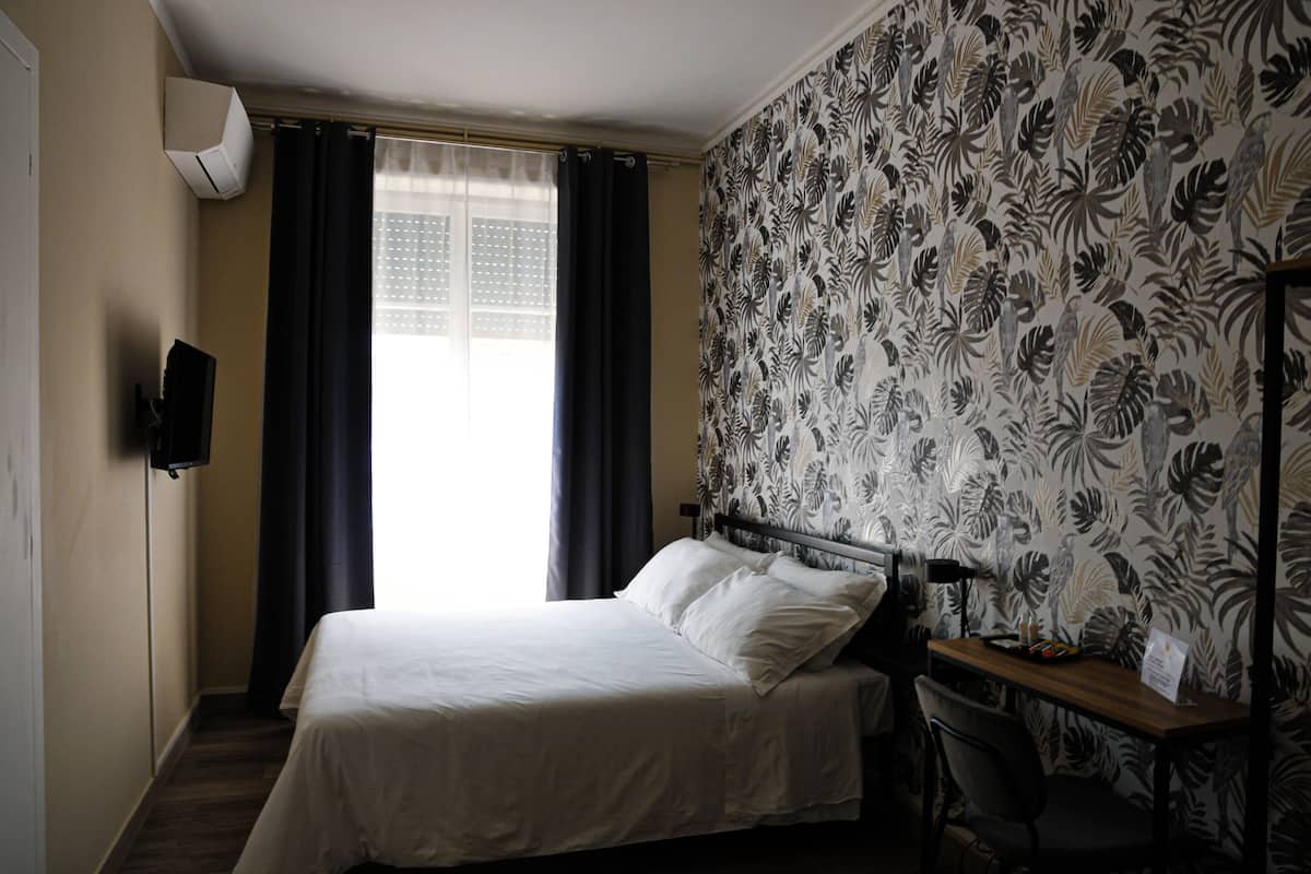 Room 2 | Bathroom | Shower, rainfall showerhead, hair dryer, slippers