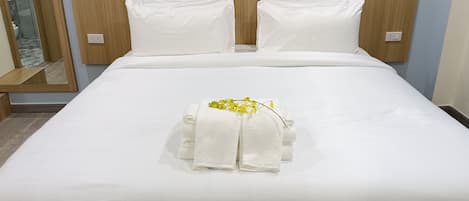 Superior Double Room | Desk, laptop workspace, free WiFi, bed sheets