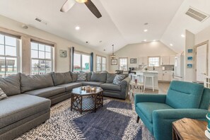 Smart TV, video games - Renovated - Seaside 5BR Caribbean Escape near the Rodanthe Pier (Rodanthe)