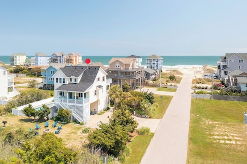 Renovated - Seaside 5BR Caribbean Escape near the Rodanthe Pier