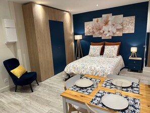 1 多间卧室、WiFi