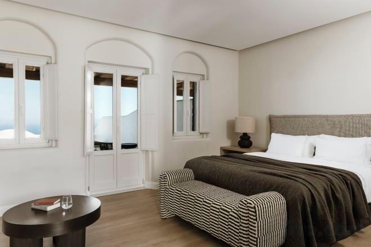 Ropa de cama de alta calidad y minibar