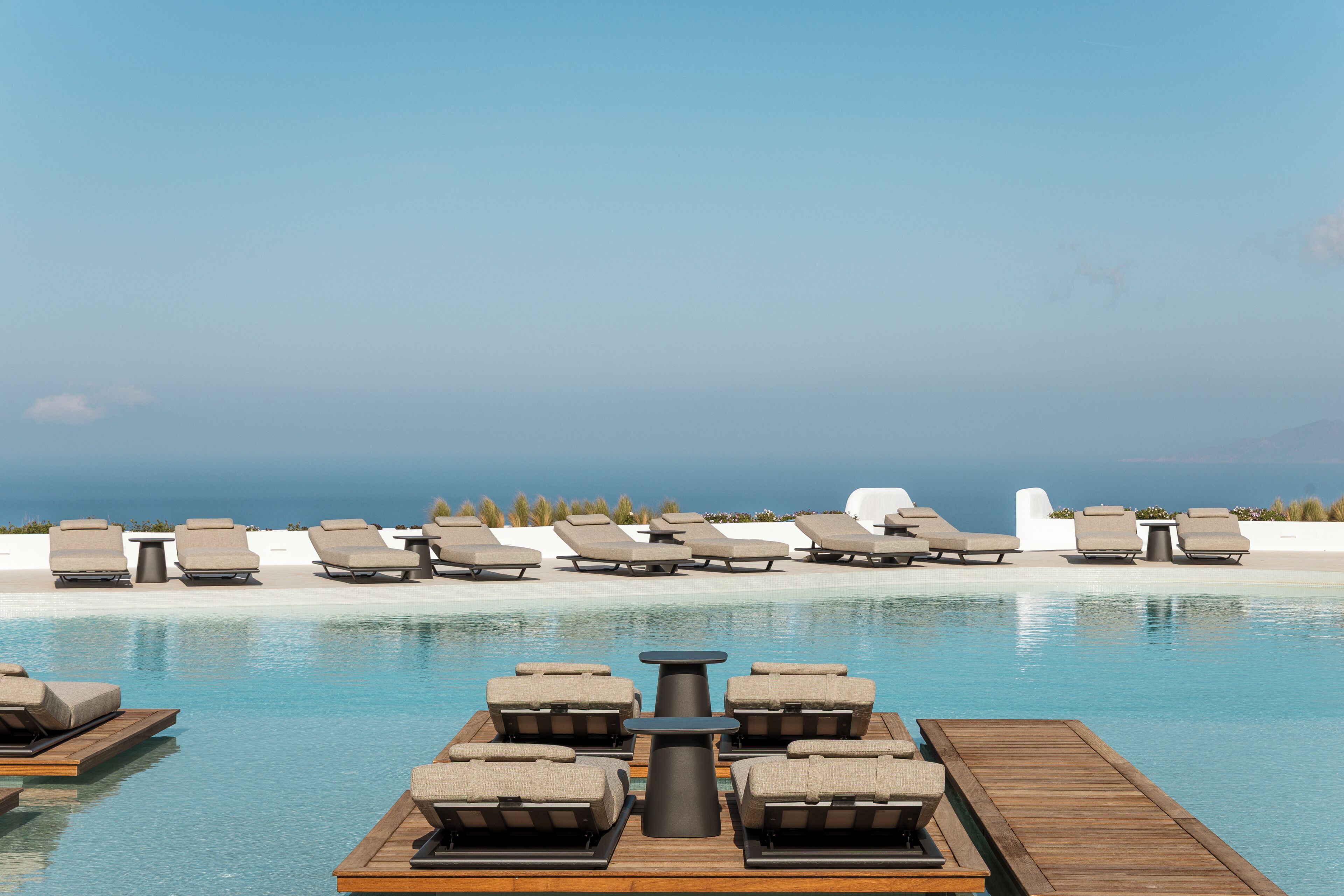 Piscine couverte, piscine extérieure (ouverte en saison)