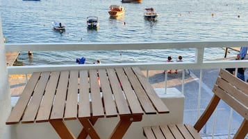 Chambre Deluxe, balcon, vue mer | Vue depuis le balcon