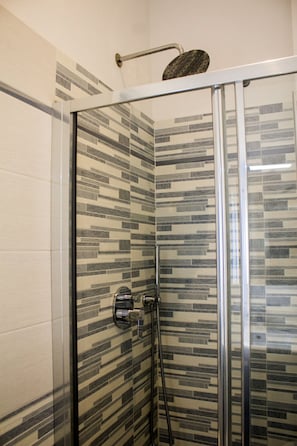 Bathroom - Hotel Sant'Orsola Collection by GSA Hotels (Bologna)