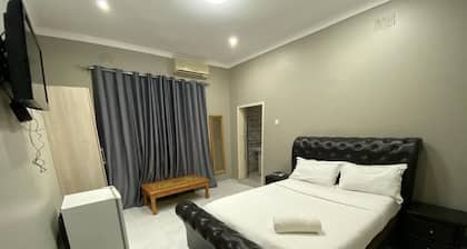 Zambezi Ultima Lodge