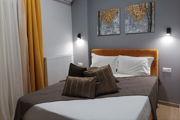 Deluxe Apartment | 2 bedrooms, iron/ironing board, free WiFi