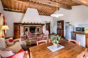 Interior - RIPOSTENA COUNTRY HOUSE Old House (Casole)