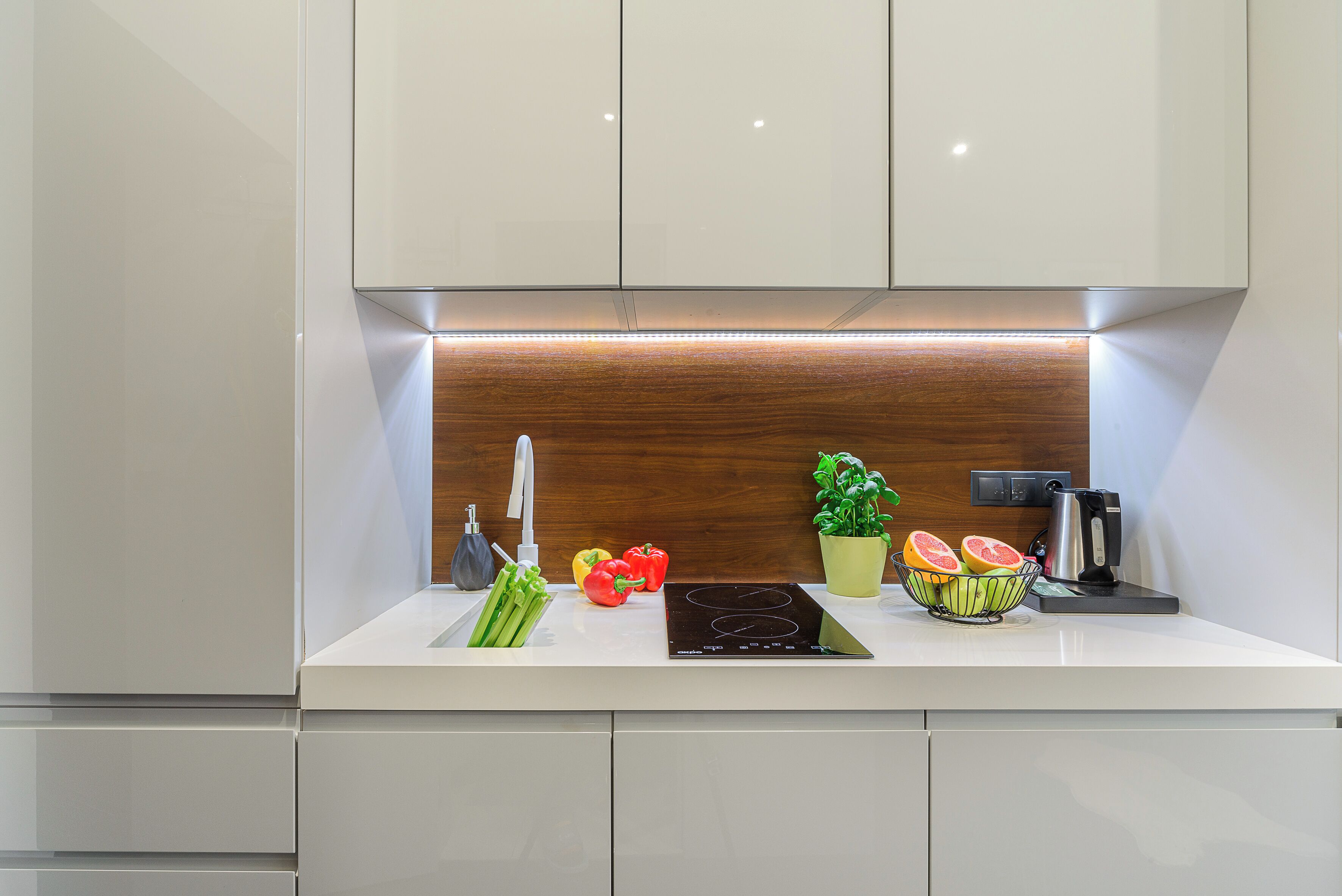 Studio Suite tiện nghi đơn giản | Bếp riêng | Tủ lạnh nhỏ, ấm điện, dụng cụ vệ sinh, khăn giấy 