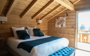 4 bedrooms, iron/ironing board, Internet, bed sheets - Chalet de L'Oseraie – Swimming pool, Spa, Sauna – Vosges (LE SAULCY)