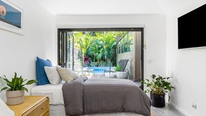 4 dormitorios, tabla de planchar con plancha, wifi gratis y ropa de cama