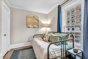 Interior - Lakeview Loft - Just opened up for July! (Sheboygan)