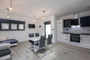 Maison Familiale, plusieurs chambres (Pool House Old Town) | Intérieur