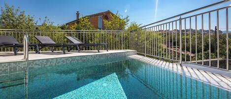 Family House, 3 Bedrooms, Terrace (Pool House Old Town) | Pool | Seasonal outdoor pool