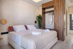 5 makuuhuonetta, silitysrauta/-lauta, ilmainen Wi-Fi, vuodevaatteet