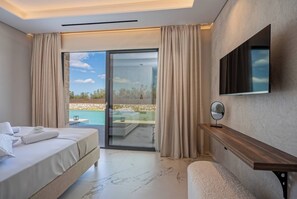 5 bedrooms, iron/ironing board, free WiFi, bed sheets
