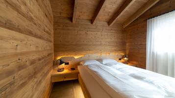 3 Schlafzimmer, Schreibtisch, Reisekinderbett, kostenloses WLAN