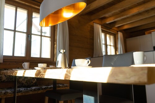 Frümsel 4-room chalet near the mountain railways