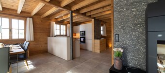 Frümsel 4-room chalet near the mountain railways