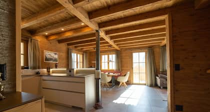Hinterrugg 6-Zimmer Chalet mit Blick auf die Churfirsten