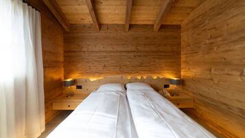 3 chambres, bureau, lit parapluie, Wi-Fi gratuit
