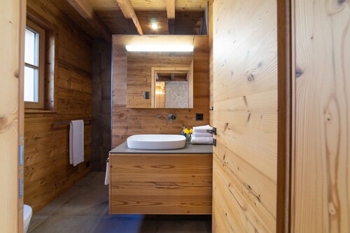 Schibenstoll 4-room chalet near the mountain railways